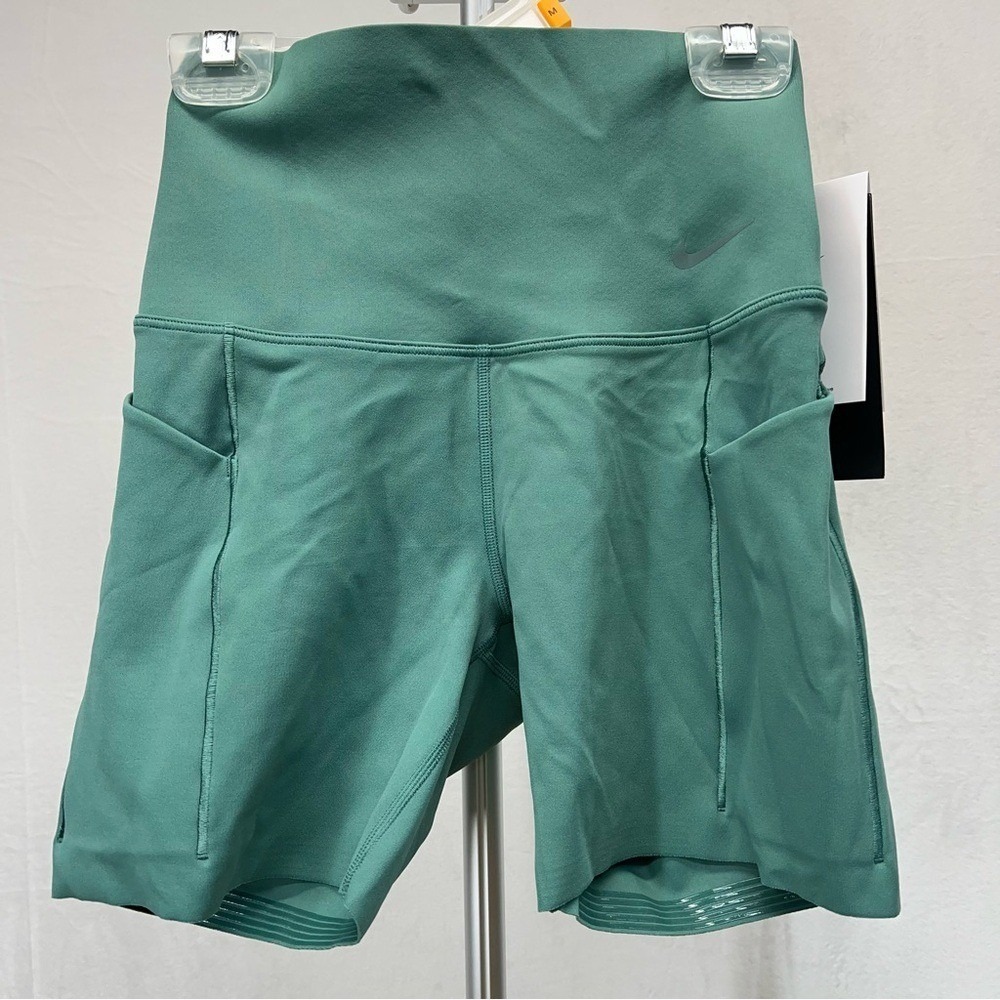 Nike Universa Women's Teal Green Athletic Biker Shorts Xsmall
